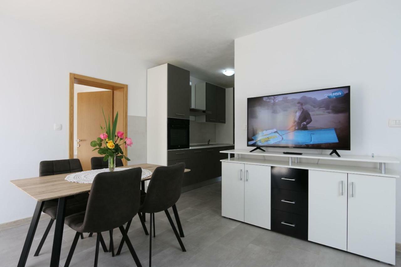 Apartments Mihalic Šilo Kültér fotó